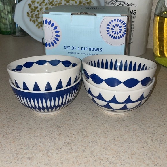 set of 4 new bone China bowls - Picture 7 of 16
